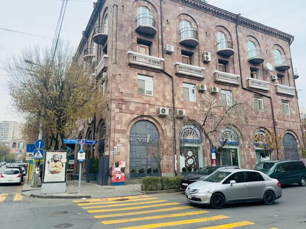 Tumanyan Apartments Yerevan Exterior foto